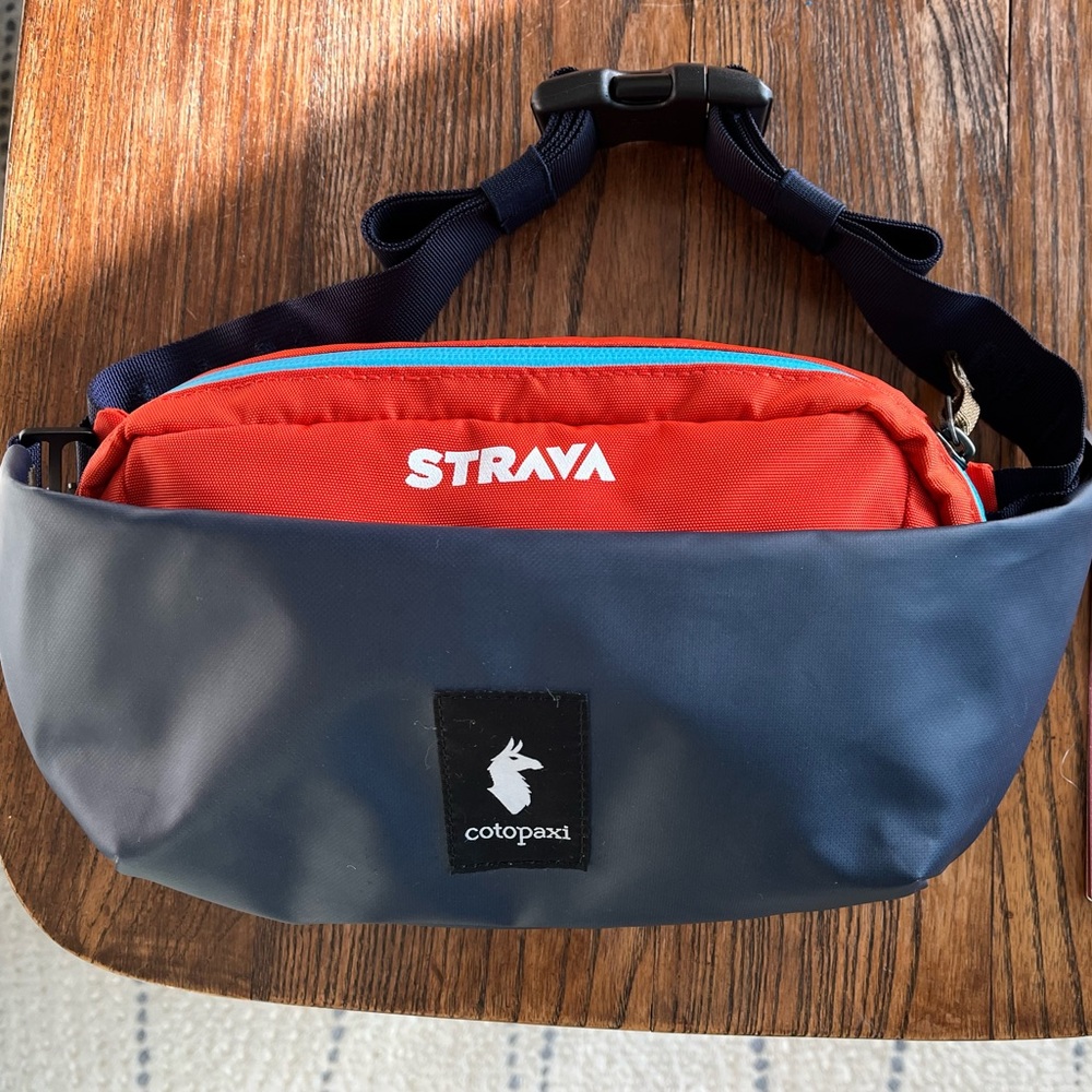 Cotopaxi Coso 2L Hip Pack / Fanny pack - limited edition Strava in orange/blue